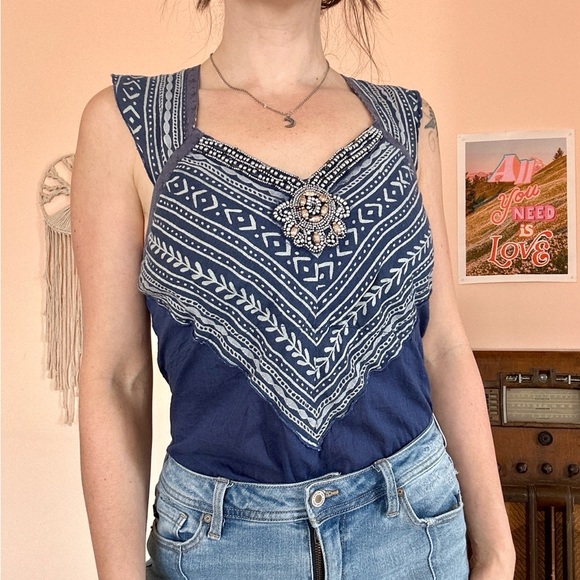 SOLD - Picture 2 of 8